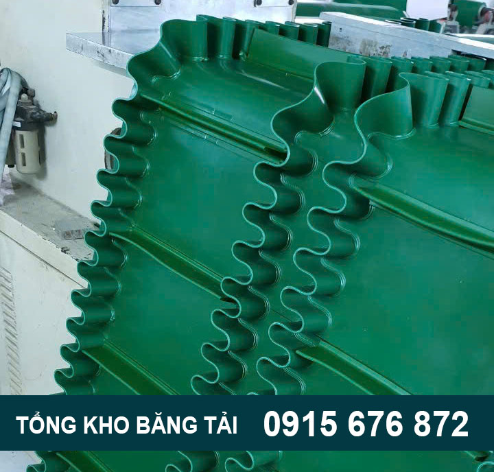 Băng tải pvc dán gờ -bèo giá rẻ